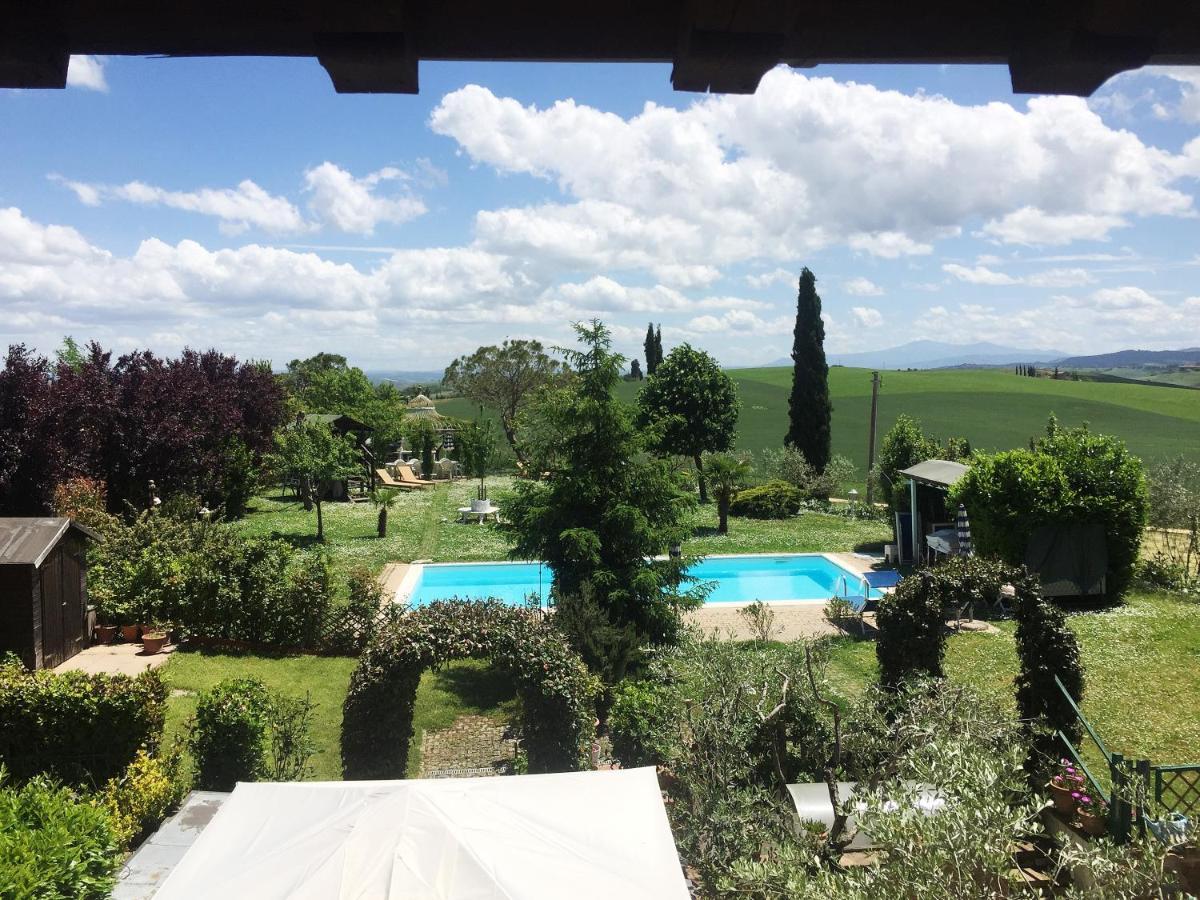 Appartamento Con Piscina E Giardino A Siena Exterior foto