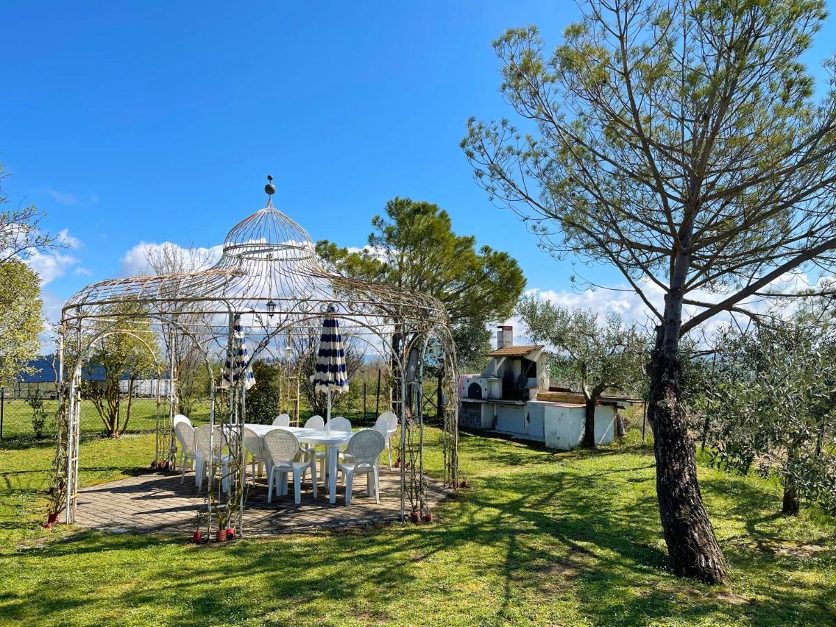 Appartamento Con Piscina E Giardino A Siena Exterior foto